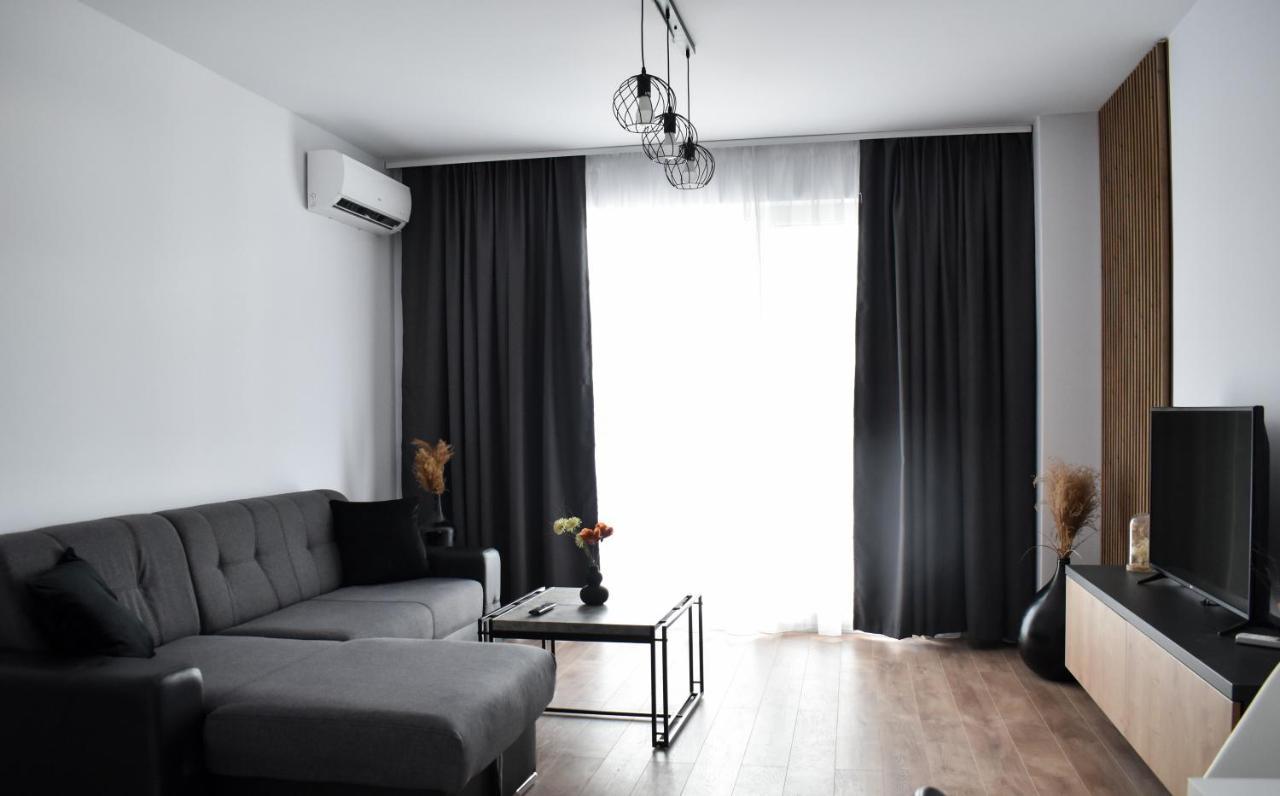 טימישוארה Sunset View Armoniei Apartament מראה חיצוני תמונה